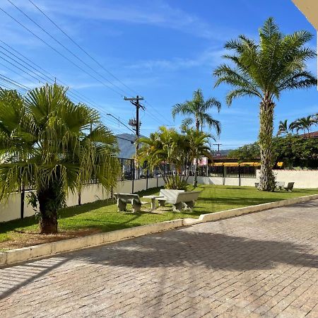 Apartamento Ubatuba, Itagua, Bem Localizado, Duas Vagas De Garagem Luaran gambar