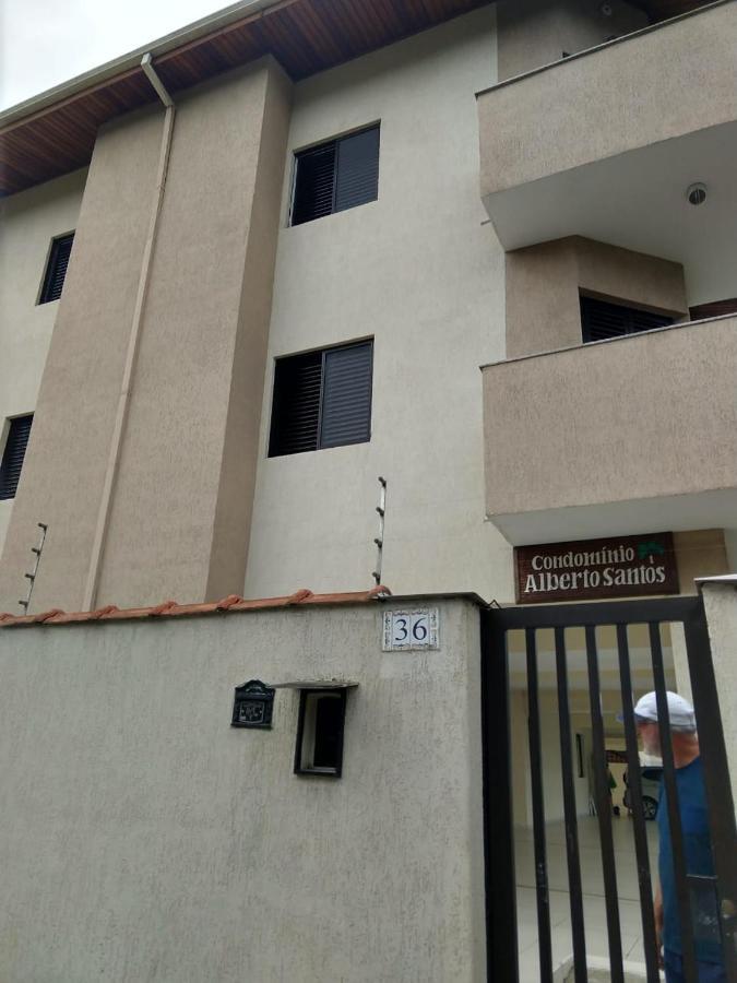 Apartamento Ubatuba, Itagua, Bem Localizado, Duas Vagas De Garagem Luaran gambar