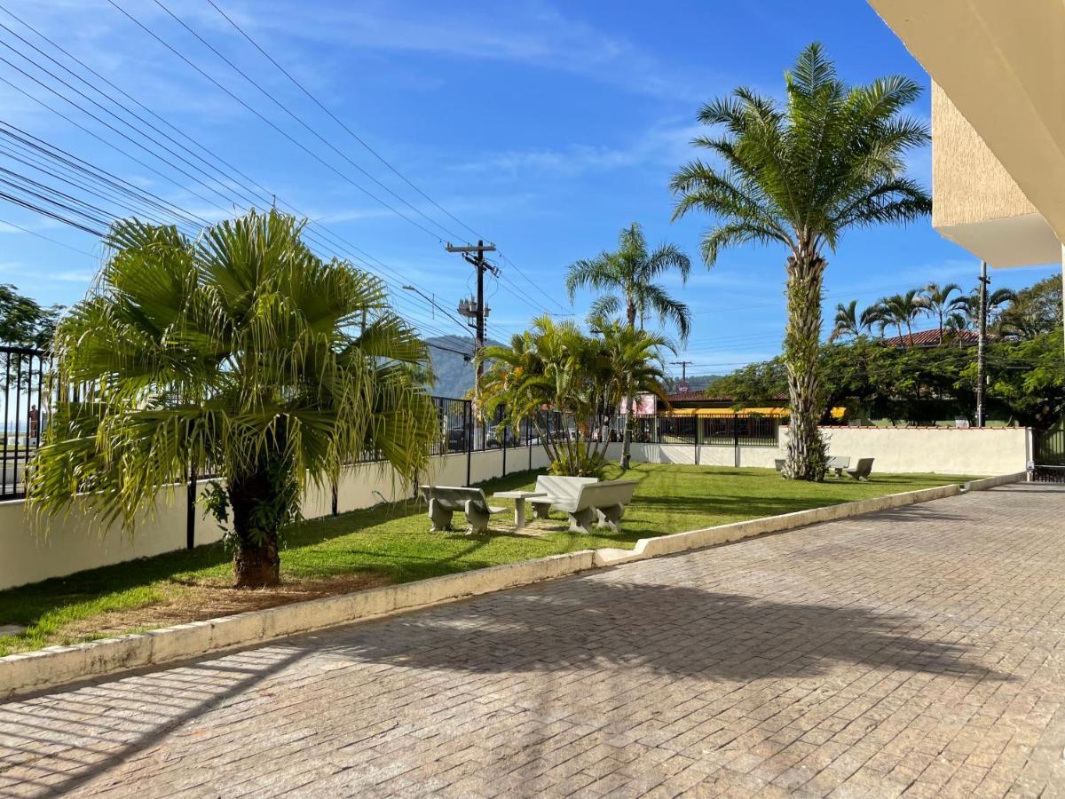 Apartamento Ubatuba, Itagua, Bem Localizado, Duas Vagas De Garagem Luaran gambar